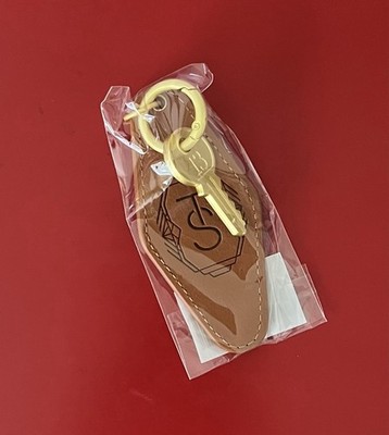 Taylor Swift Holiday Collection 2025 THE LIFE OF A SHOWGIRL Keychain 24h Versand