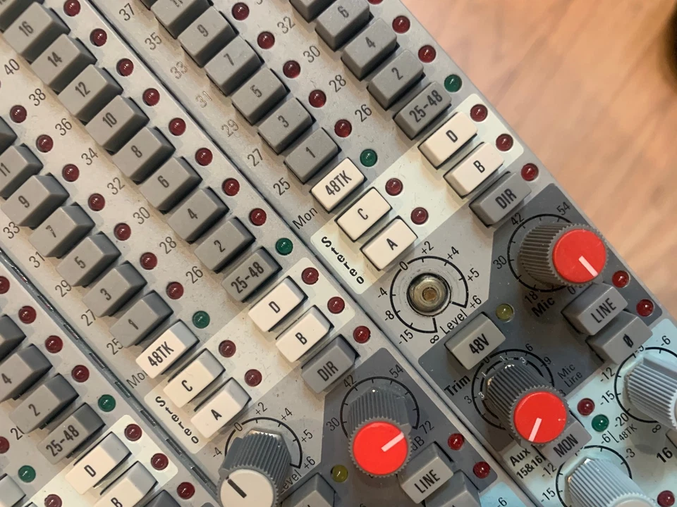 AMEK  9098i.   modules - Image 3 of 4