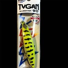 Fish Magnet Taigun 90 Yellow Banana Kashara