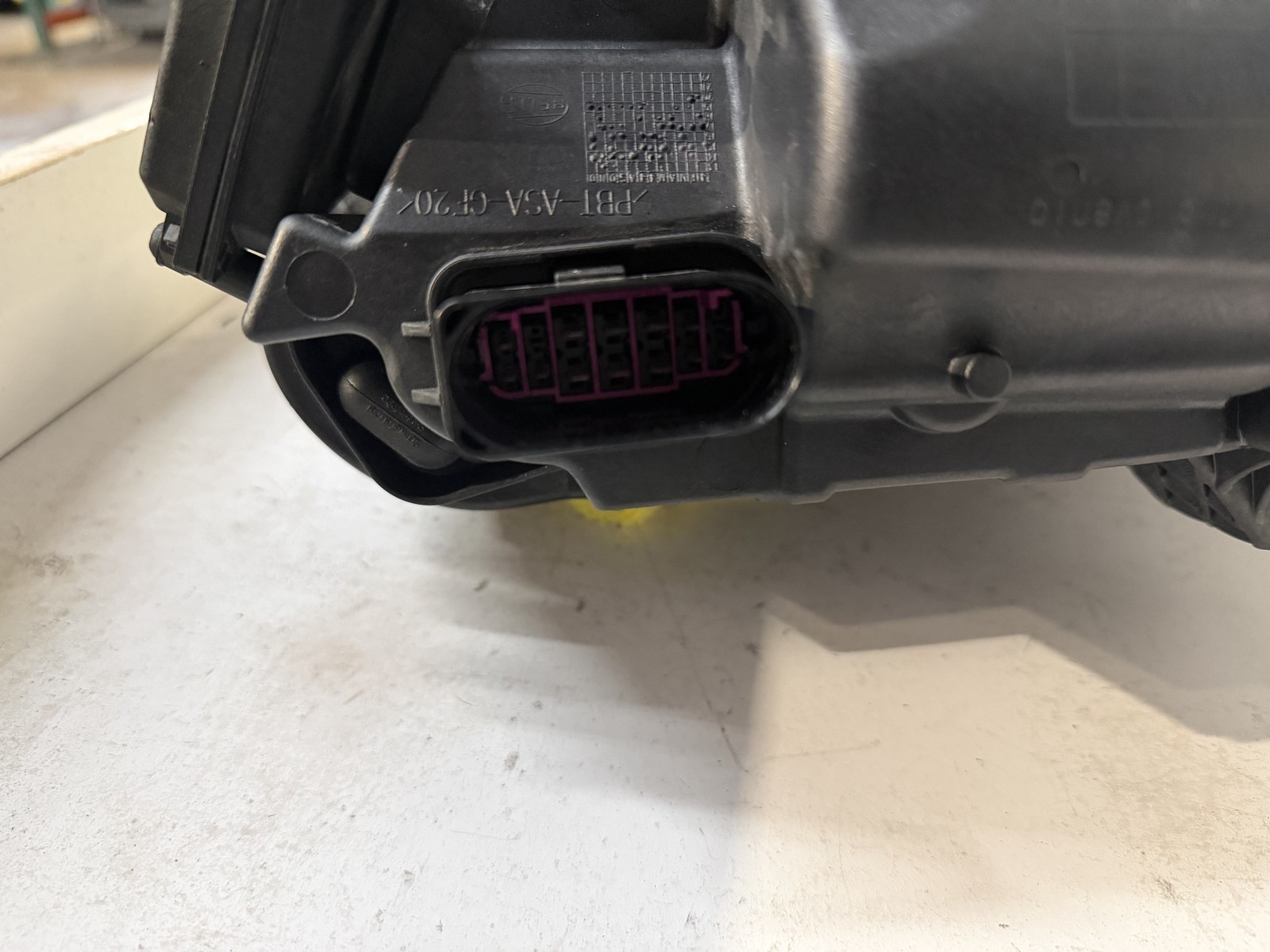 2016-2023 Lamborghini Huracan Right Side Headlight 
