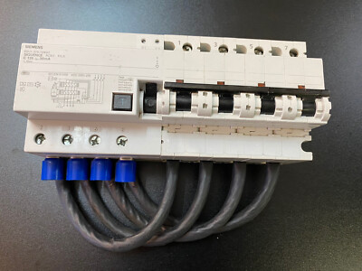 Siemens SENTRON Residual Current Circuit Breaker (5SU1374-7AK82)