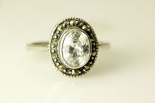 Nice 925 Sterling Silver Size 6.5 Oval CZ in Marcasite Halo Ring 2.9g RIN6951