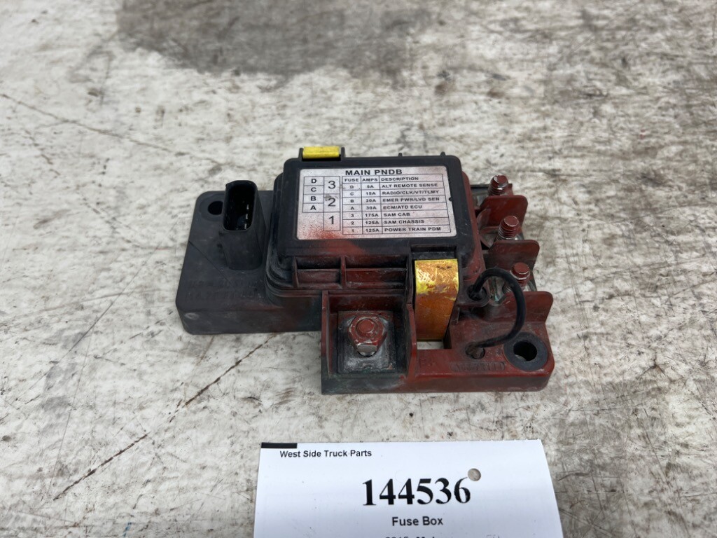 2016 freightliner cascadia cigarette lighter fuse 12v replace Freightliner Cascadia Fuse Junction Box