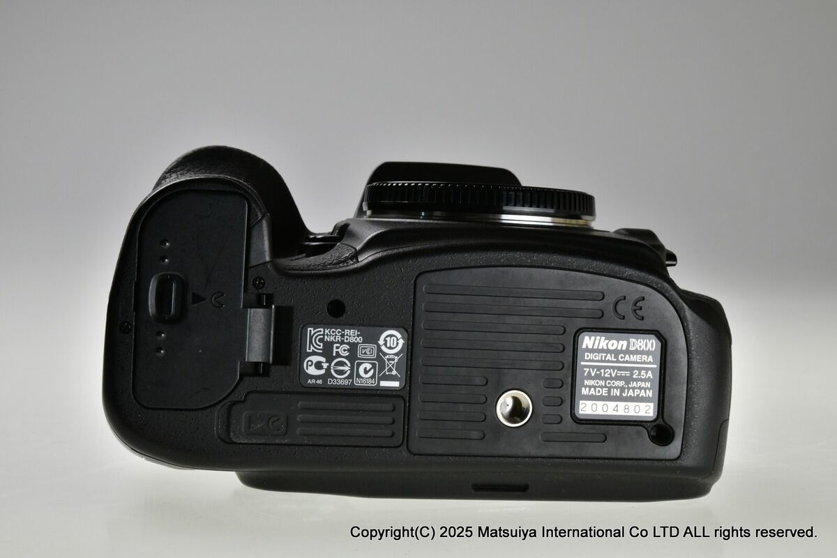 Near MINT * NIKON D800 36.3MP Digital Camera Body Shutter Near MINT * NIKON D800 36.3MP Digital Camera Body Shutter