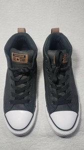 converse size 7 mens