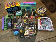 Tech Deck  Dudes Tony Hawk Finger Board Bus Skate Parks Boom Box  Camera Lot