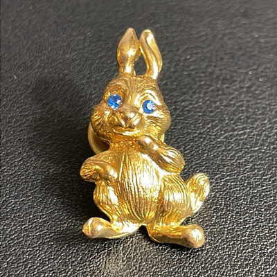 Gold Tone Easter Bunny Rabbit Pin with Blue Rhinestone Eyes