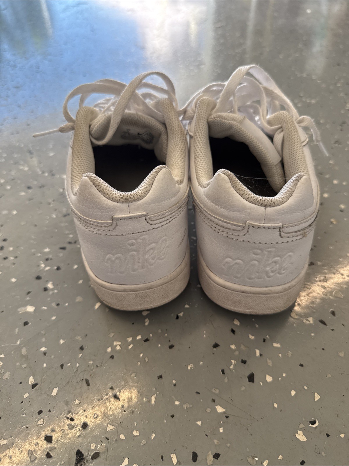 SAOLA Scarpe sneakers casual Nike uomo Ebernon basse AQ1775 100 bianche taglia 7