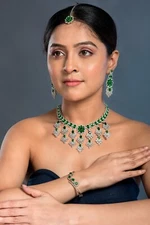 Green AD Choker Necklace Set with Maang Tikka & Earrings – Bridal Festive Jewelr