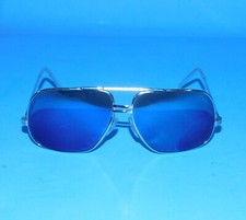 VINTAGE MEN'S R.O.C. TAIWAN SILVER-TONED SUNGLASSES BLUE LENSES