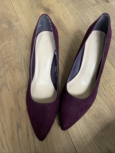 Woman’s Carvela Heals Size 38 Purple
