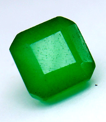 Radiant Cut Natural Emerald green Loose Gemstone 9 Ct Certified Gemstone