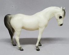 Breyer Stablemates Arabian Mare #5017 Alabaster Vintage G1 Horse Figurine 