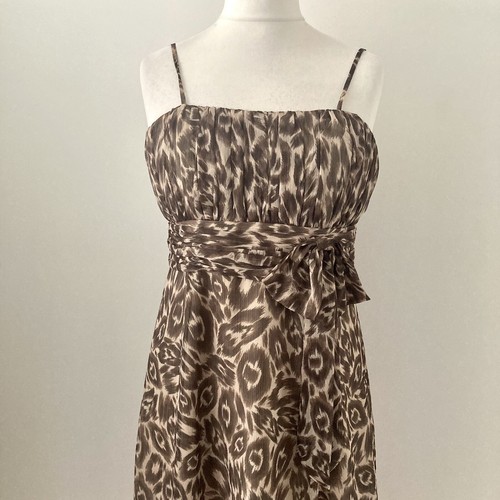 Gina Bacconi Sz 14 Beige Taupe Chiffon Dress Ruched Boned Bodice Bow Occasion - Picture 2 of 13