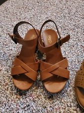 Girls Summer Shoes CHOOSE ONE size 2 3 4