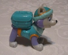 Paw Patrol Snow Rescue Arctic Pup Everest with Transforming Pack