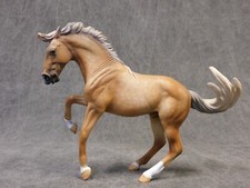 CollectA New * Palomino Lusitano Stallion * 80003 Breyer Corral Pals Model Horse