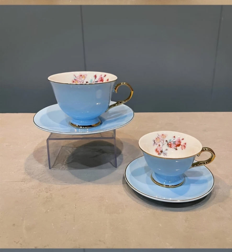 Juego de tazas de cerámica de porcelana de lujo de Oriente Medio 6 tazas y 6 platillos Foto 4 de 4