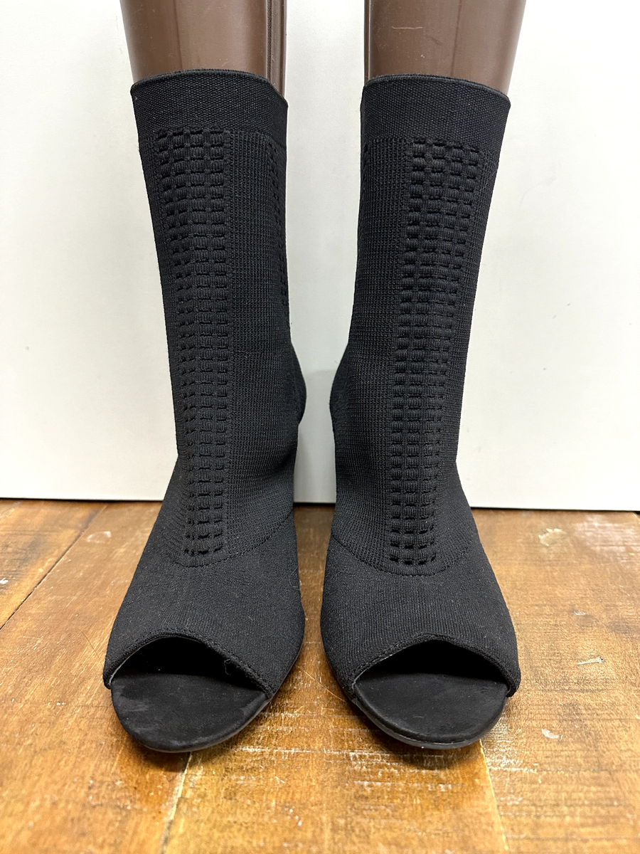 Mossimo Target women size socks ankle boots open toe black pull