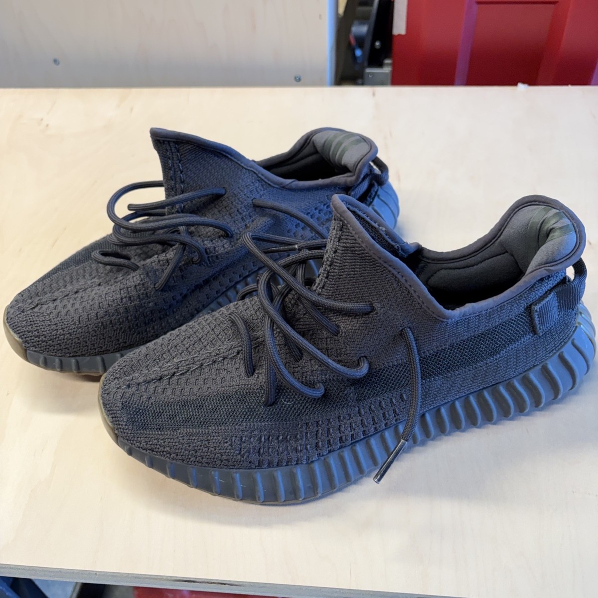 adidas Yeezy Boost 350 V2 Cinder Non-Reflective Size 10