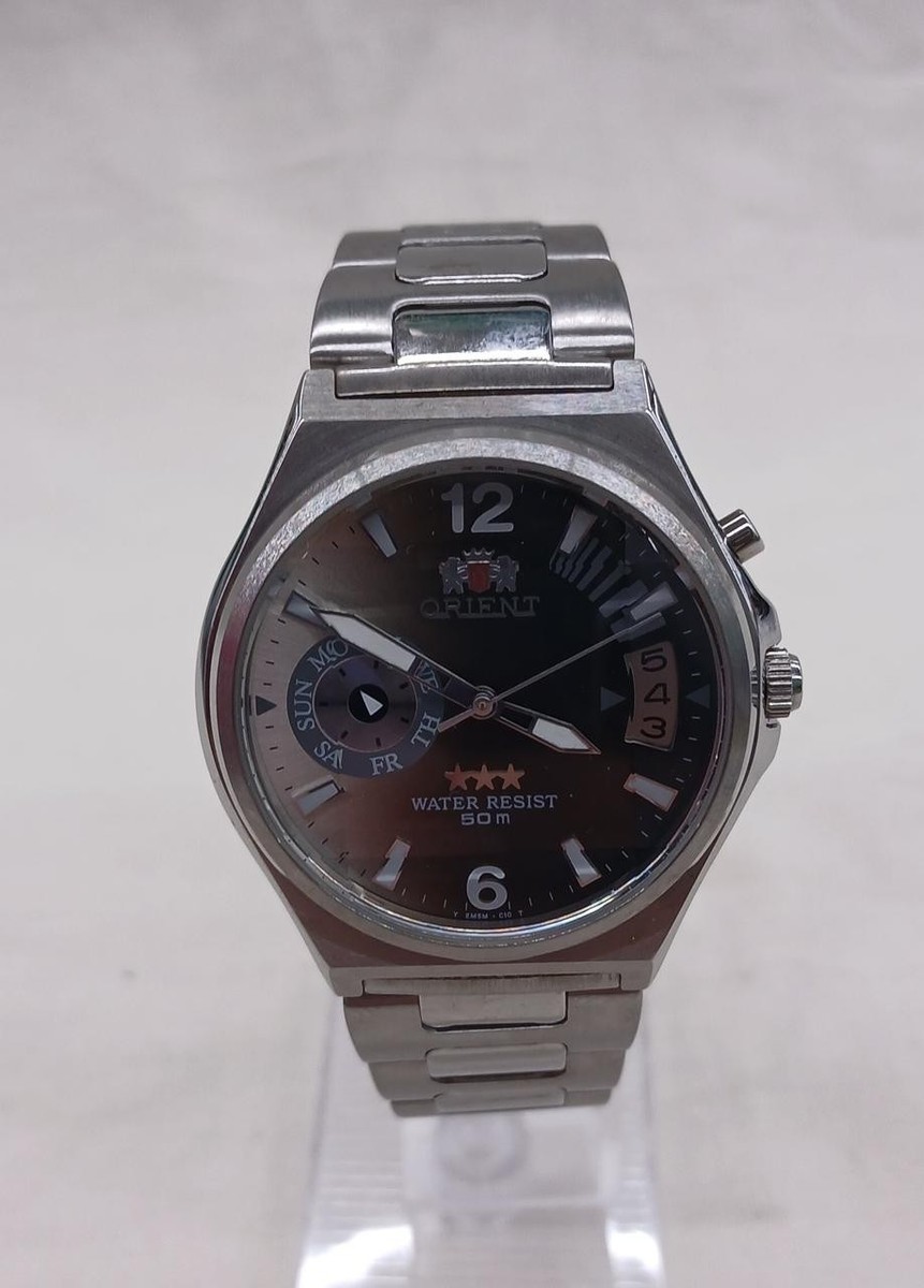Analog Wristwatch Model EM5M 05 ORIENT