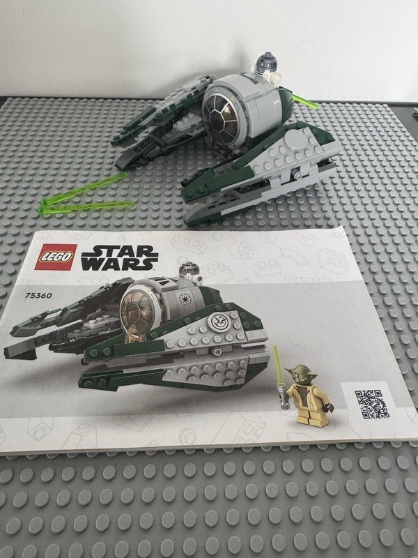 LEGO Star Wars: Yoda's Jedi Starfighter (75360)