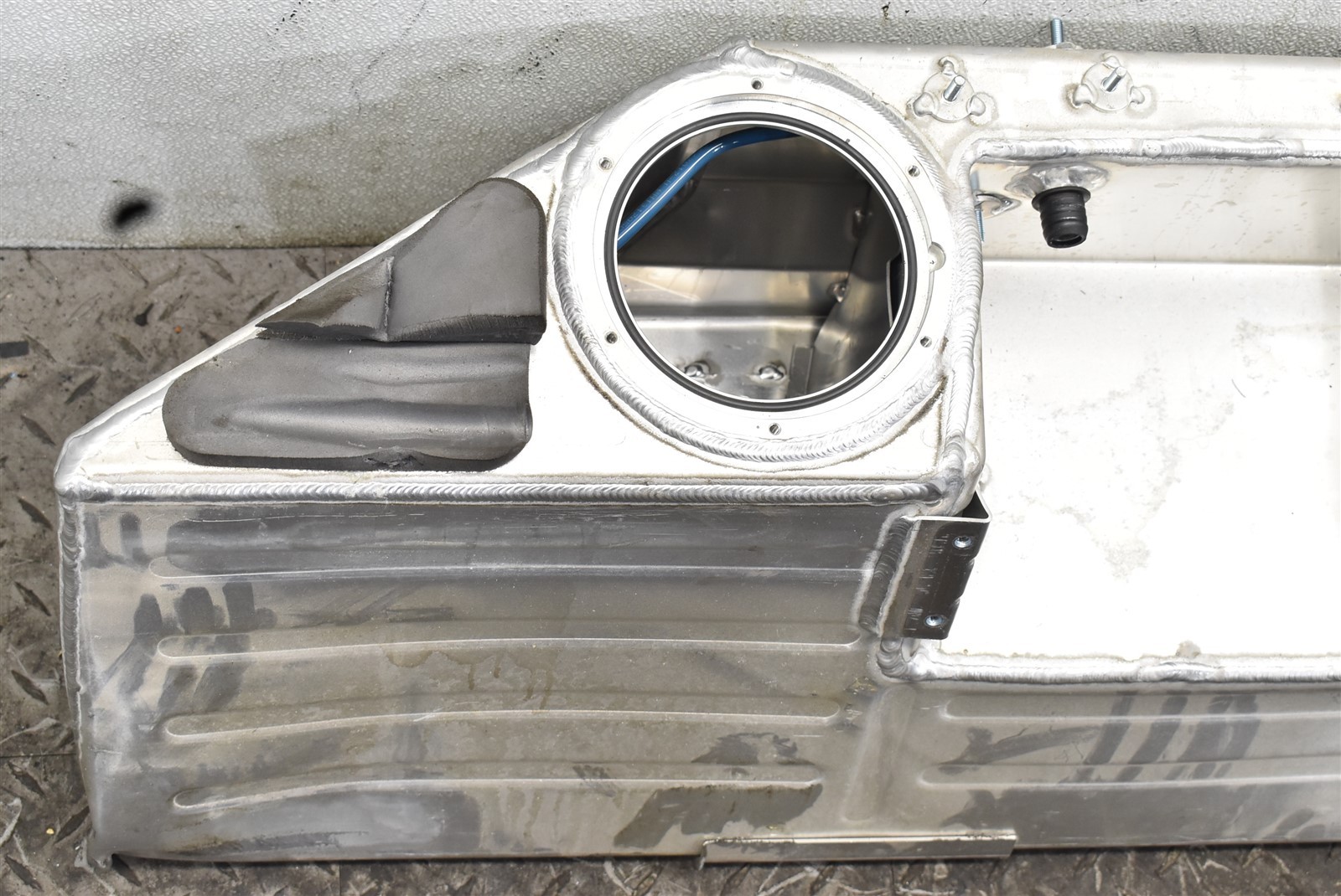 McLaren 570s Fuel Tank Cell 