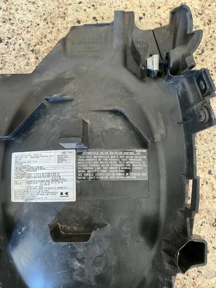 Kawasaki Ninja 650 EX650 2012 guardabarros trasero eliminación con luz trasera Foto 4 de 4