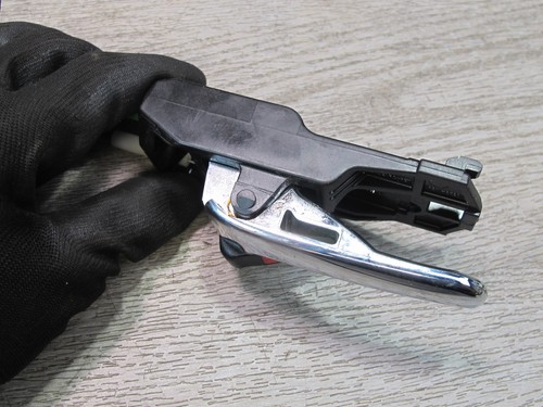 04-05 LEXUS JCE10L IS300 FRONT RIGHT DOOR LOCK LATCH ACTUATOR W HANDLE OEM - Picture 13 of 15