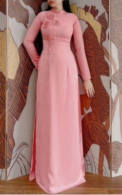 Ao dai Vietnamese lua Tay Thi hong ruoc ket hoa hong o nguc ao size L, nguyen bo