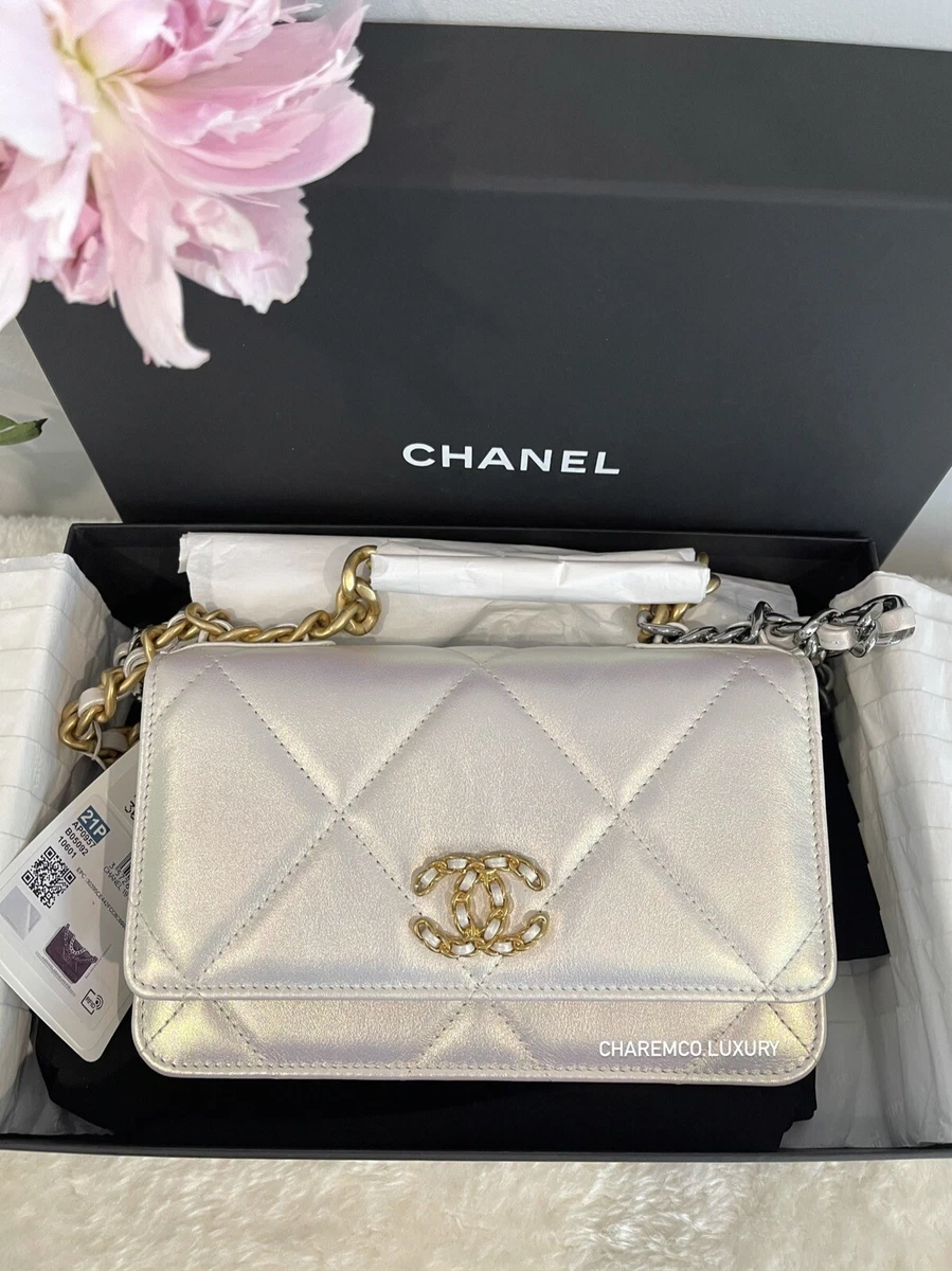 Tổng hợp với hơn 78 về chanel woc white mới nhất cdgdbentre.edu.vn