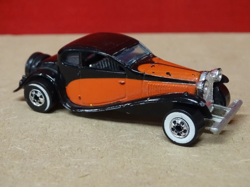 CLÁSICO 1937 BUGATTI TIPO 46; UN RARO MODELO DIECAST HOT WHEELS ESCALA 1/64 Foto 3 de 4