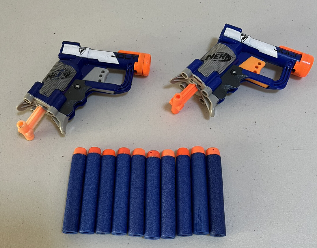 2 x Pistola de dardos blandos Nerf N-Strike Elite Jolt/Pistola de bolsillo Bláster (más 10 dardos)