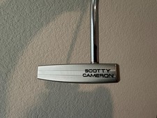 Scotty Cameron RH Futura X5R Mid Mallet Putter 35"