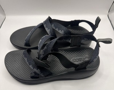 CHACO Boys Blue/Black/Gray Sandals Size 4 Great Condition