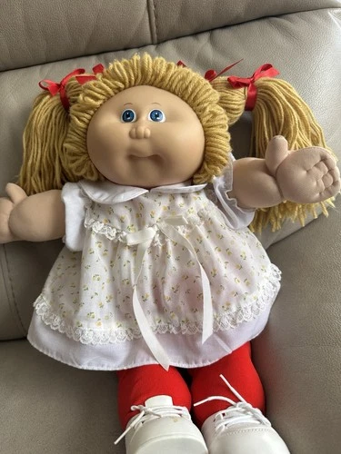 Vintage Cabbage Patch Kids 1978-1982 Light Hair Blue Eyes Doll
