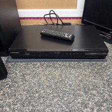 Samsung Blu-ray 3D/ DVD Home Entertainment System HT-FM45 Preowned See Decrip