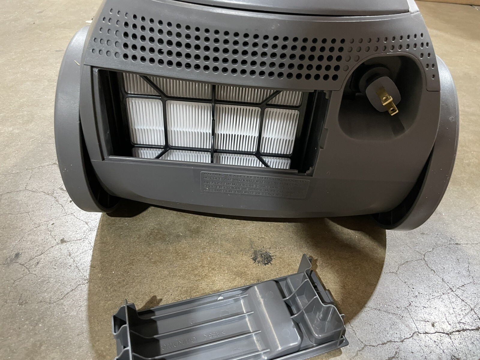 Kenmore Elite 21814 Pet Friendly CrossOver Canister Vacuum Silver/Gray