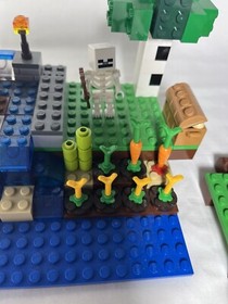 Lego Minecraft 21114 The Farm - Retired - With Instructions & Minifigures