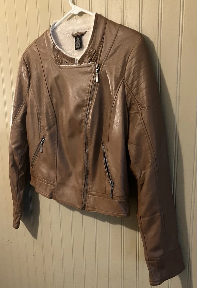 Mujer rue21 Marrón Imitación Cuero Moto Chaqueta Talla M Foto 3 de 4