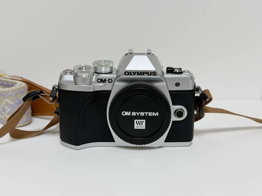 25+ Olympus Om-D E-M10 Mark III Digital Cameras for sale | Updated