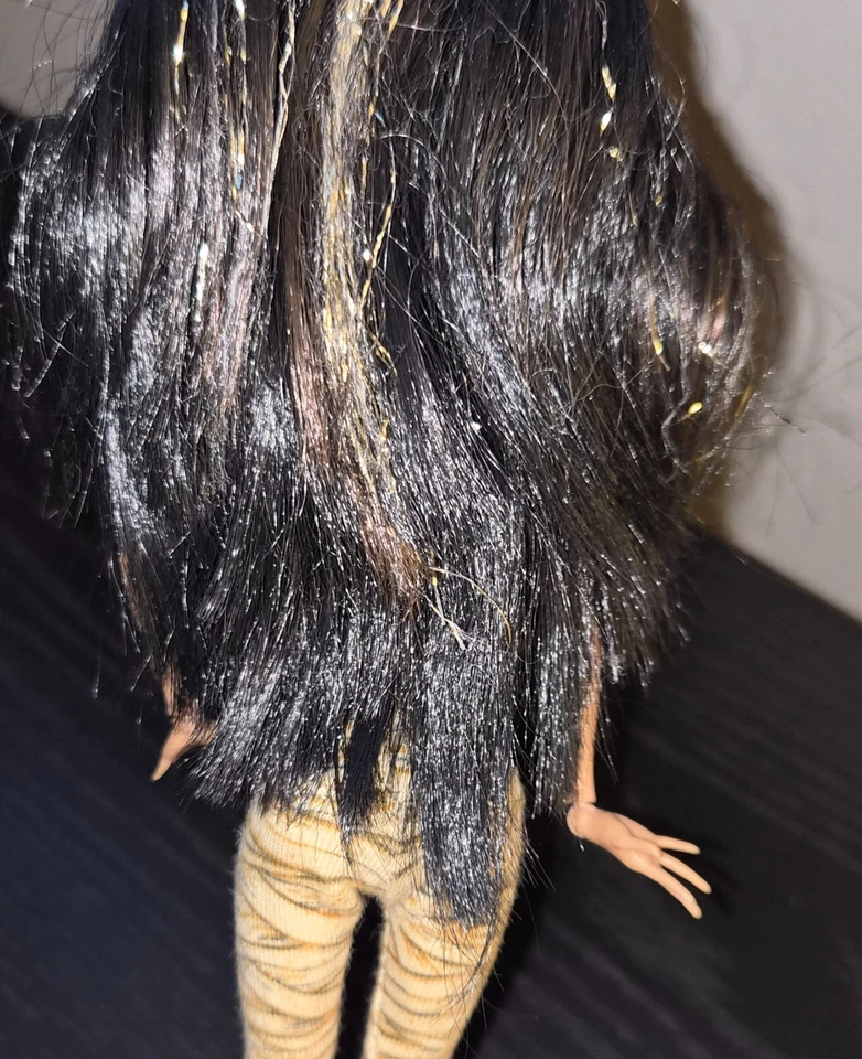 Monster High Wave 1 CLEO DE NILE Mummy Doll dressed - Image 3 of 4