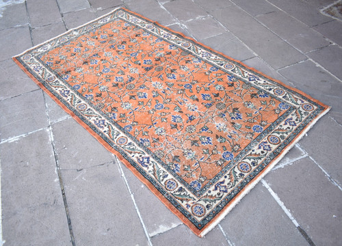 Vintage Turkish Rug 45'' x 81'' Muted Dye Oushak Rug Hand-knotted Wool Rug