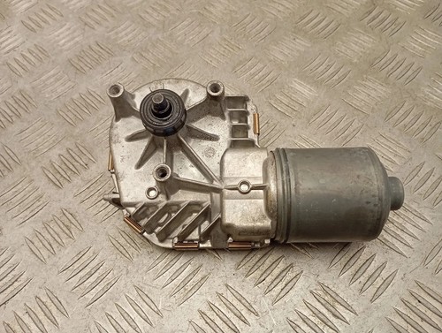 MERCEDES-BENZ CLS C218 Scheibenwischermotor vorne 1137328693 30625980