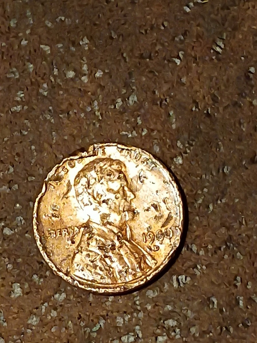 Error 1980 Denver Mint Lincoln Penny - Lamination Error - Obverse