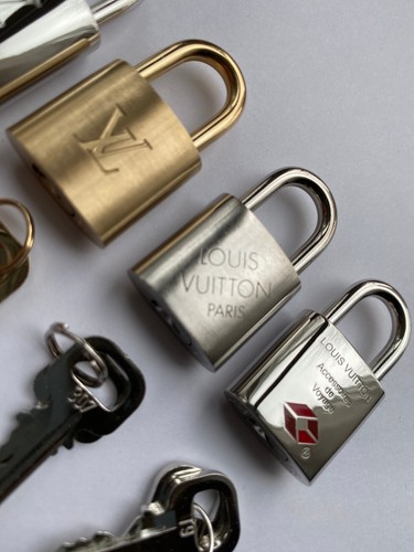 Louis Vuitton / Sammlung seltener Schlösser, LOT /AUT- BESCHREIBUNG LESEN - Bild 7 von 24