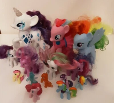 Lotto My Little Pony 14 Pezzi Raro Collezione - Immagine 1 di 4