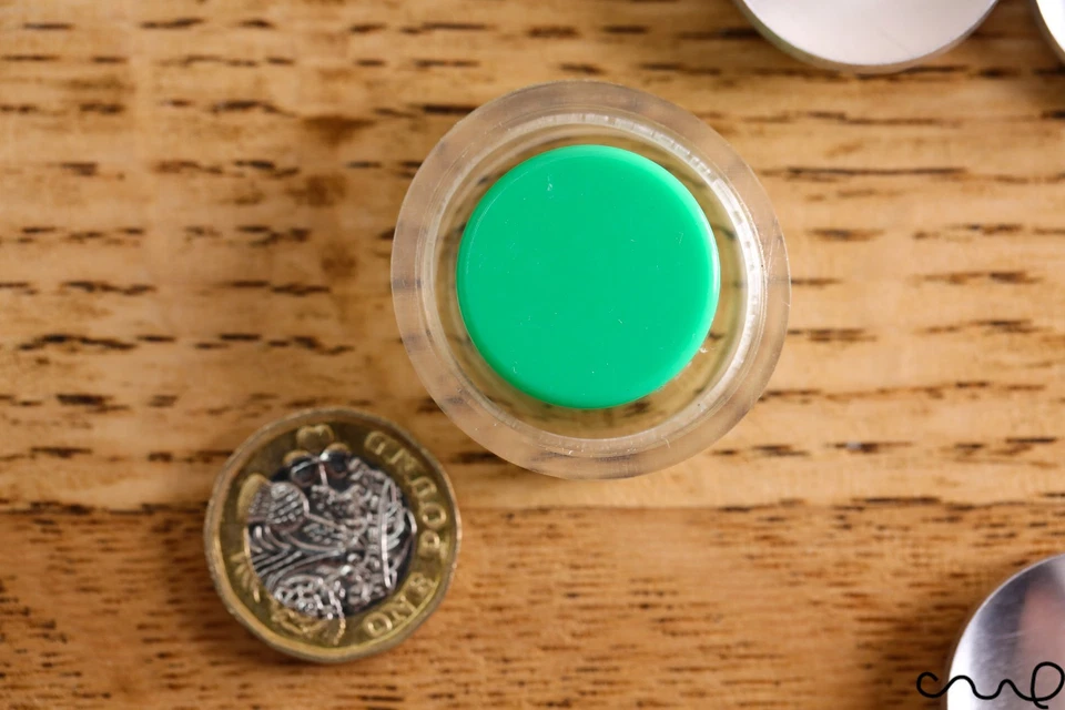 44L Hand Button Making Tool and 15 Blank Self Cover Button 28mm Sewing Craft Kit - Image 3 of 4