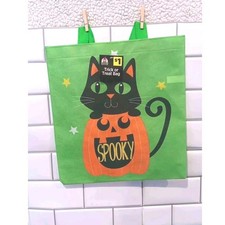Happy Halloween Reusable Cat Trick or Treat Bag -Green NEW Approximately 10X9X2