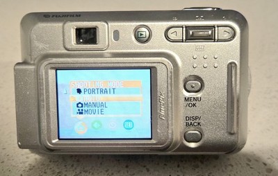 Fujifilm FinePix A Series A500 5.1MP Digital Camera - Silver for